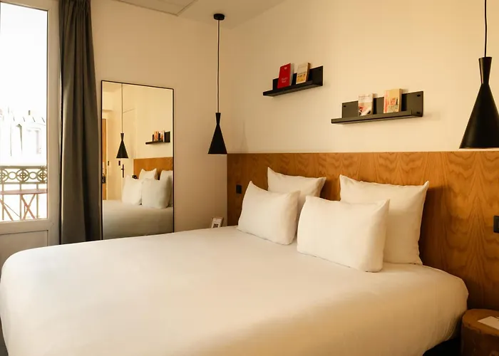 9Hotel Bastille-Lyon Parigi